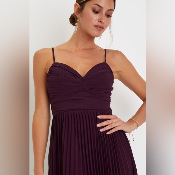 Sensational Charmer Purple Pleated Sleeveless Maxi Dress - Picture 3 of 4